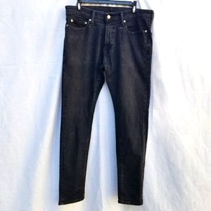 Abecrombie & Finch No fade Ripped Super Skinny Black Jeans. Size 34 x 32